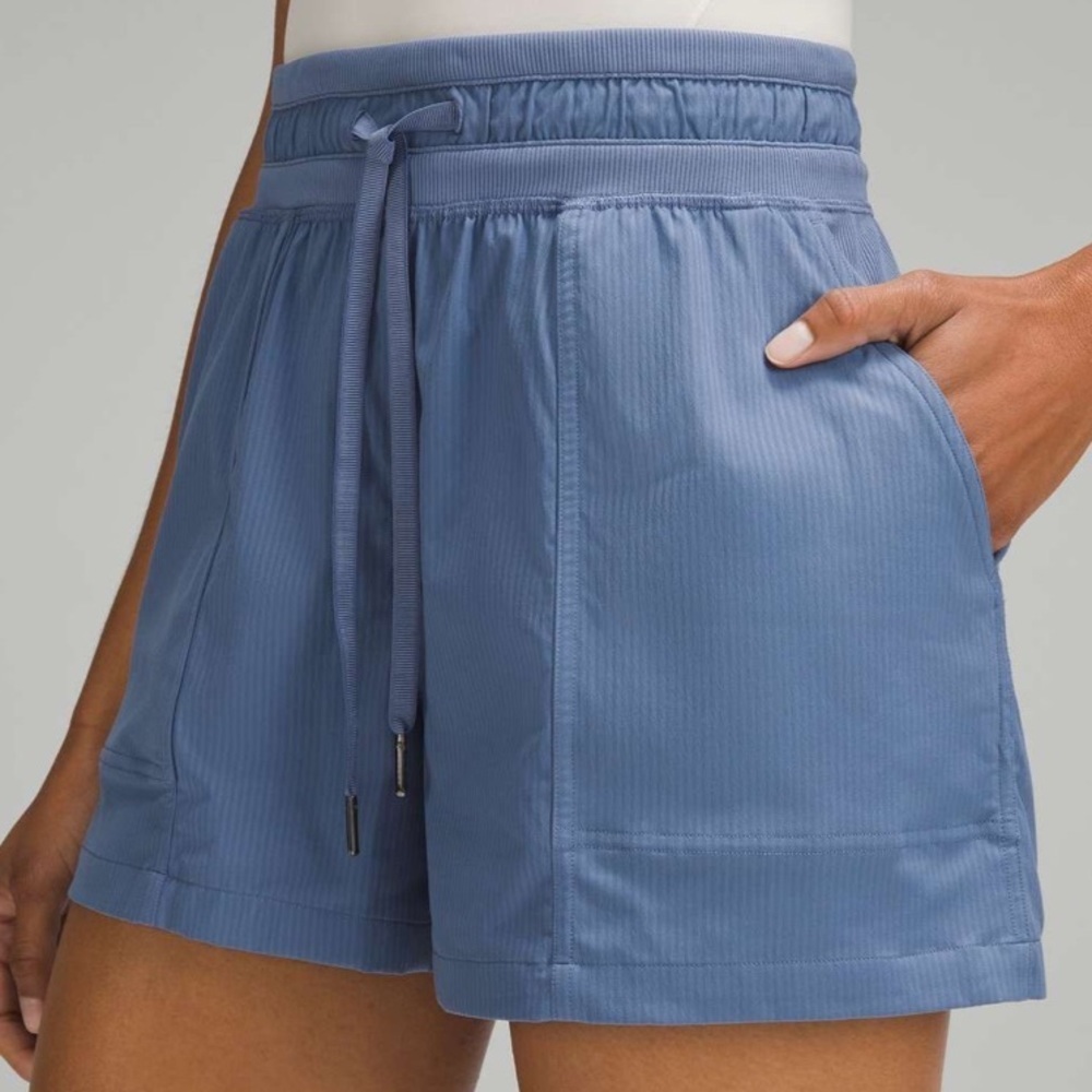 Lululemon Dance Studio HR Short 3.5”